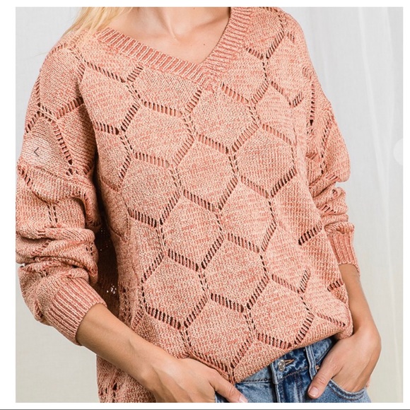 #43 LAST ONE Beautiful detail sweater - Picture 4 of 6